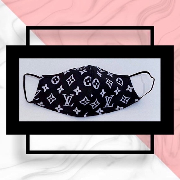 Washable and fashionable face mask - Picture 3 of 16